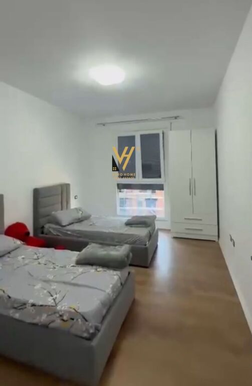 JEPET APARTAMENT 2+1+BLK ME QERA NE PASKUQAN 40.000 LEKE