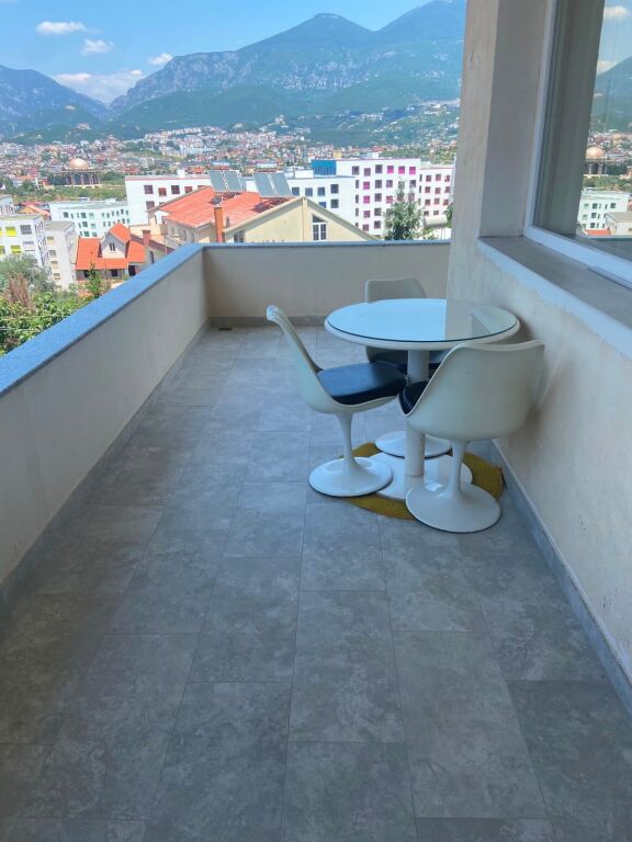 🏡 AFFITTASI APPARTAMENTO 1+1 in Via Mihal Grameno Vicino Ali Demi, 400 mila lek