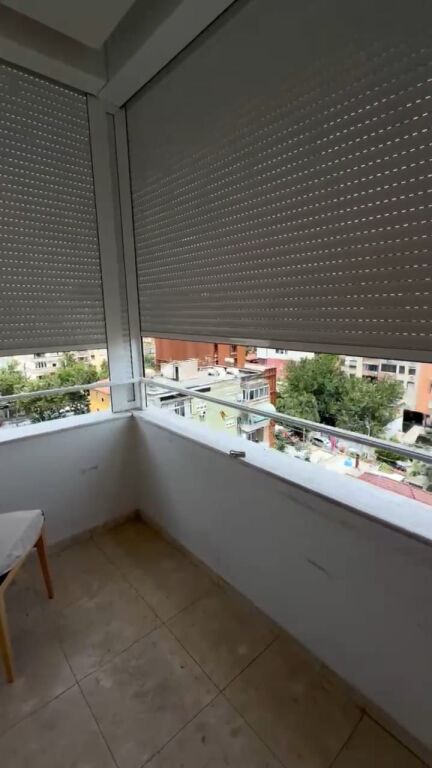 apartament 3+1+2 per qera, ne zonen e Myslym Shyrit.
