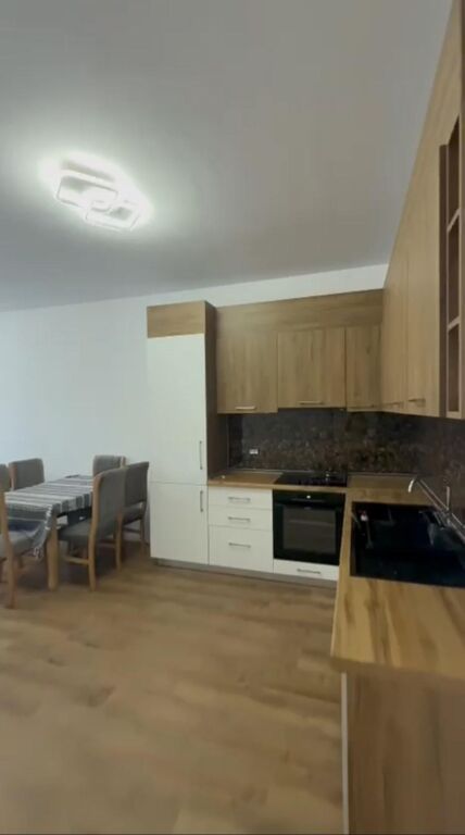 Affitto | Apartament 2 + 1 | Paskuqan | 400 €/mese