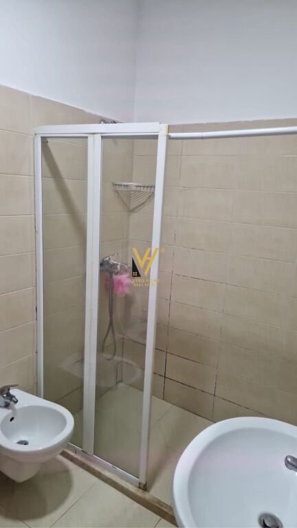 AFFITTASI APPARTAMENTO 1+1+BLK IN AFFITTO IN VIA DIBRES 50.000 LEKE