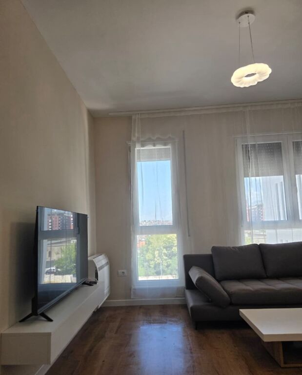 Apartament Me Qera 1+1 Tek 5 Maji (ID B2101756) Tirane
