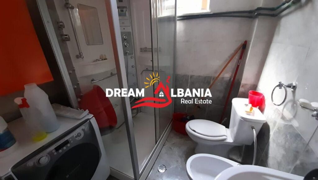 Shitet ambient biznesi tek Rruga Mine Peza(ID 4161041)