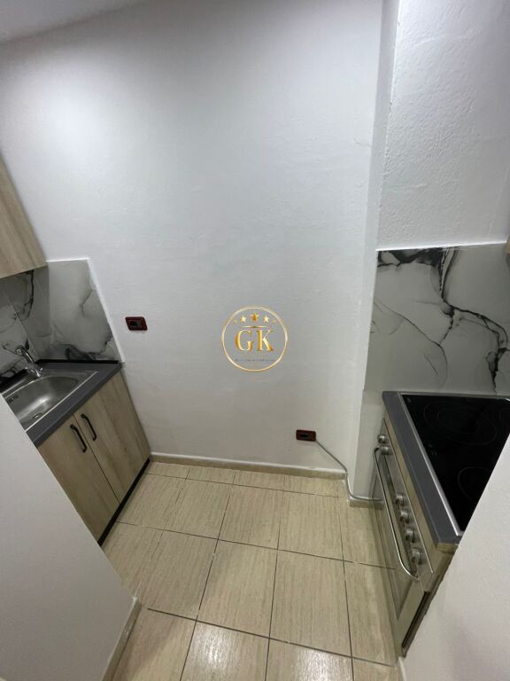 🏡 APARTAMENT ME QERA 1+1 PRANË UJËSJELLËSIT DURRËS