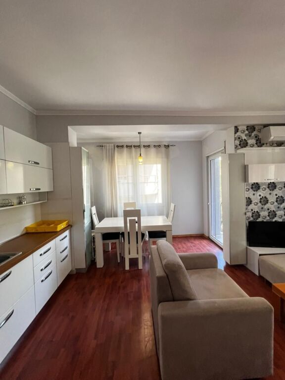 SHITET APARTAMENT 1+1 PRANE MAJESTIC HOTEL, GOLEM