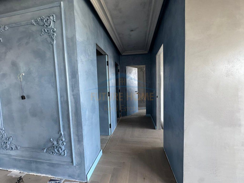 Vendesi Appartamento 2+1+2, Lake View Residence, Tirana.