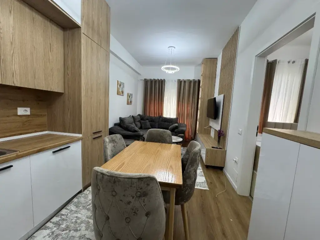 Qera | Apartament 1 + 1 | Mangalem 21 | 500 €/muaj