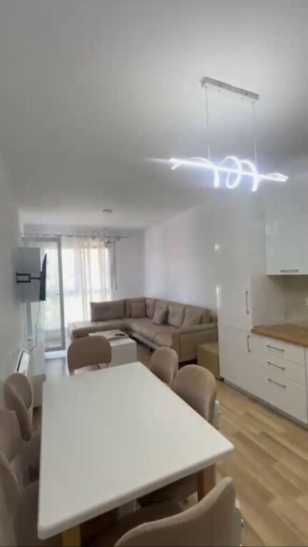 Affitto | Apartament 2 + 1 | Paskuqan | 400 €/mese