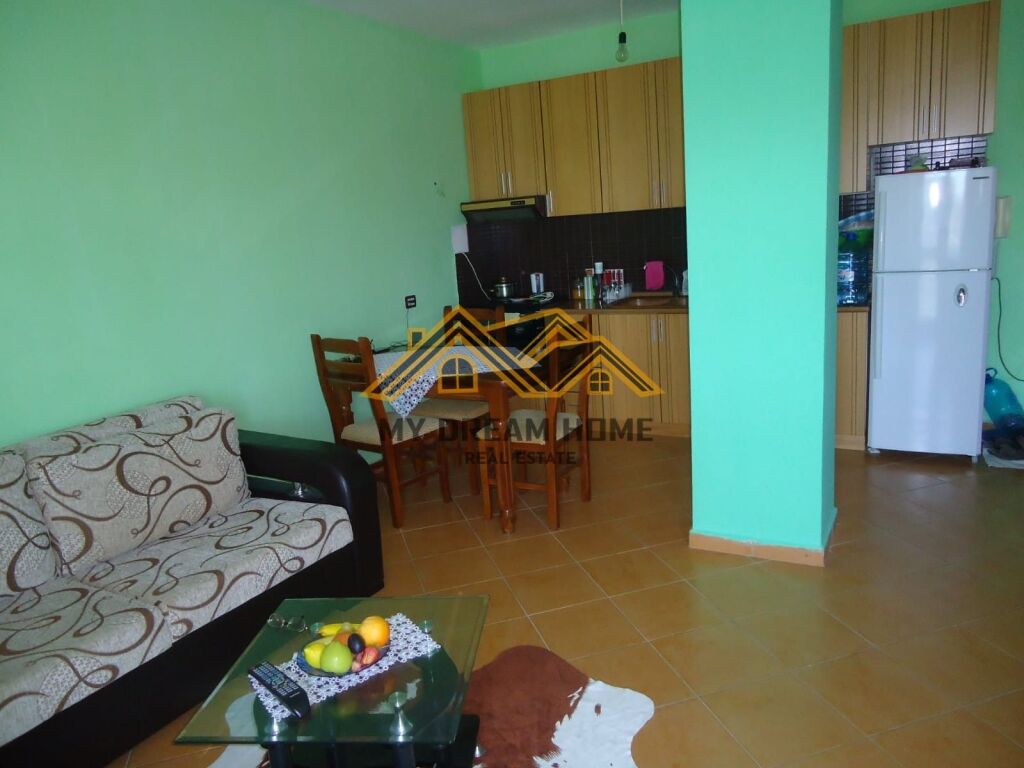 APARTAMENT 1+1 PER SHITJE NE GOLEM!