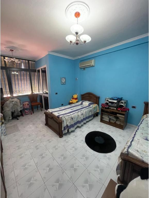 Shitet, Apartament 2+1+2, Irfan Tomini, Tiranë