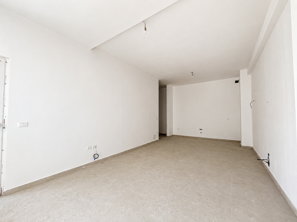 Shitet Apartament 2+1 Kati i 2, Aura