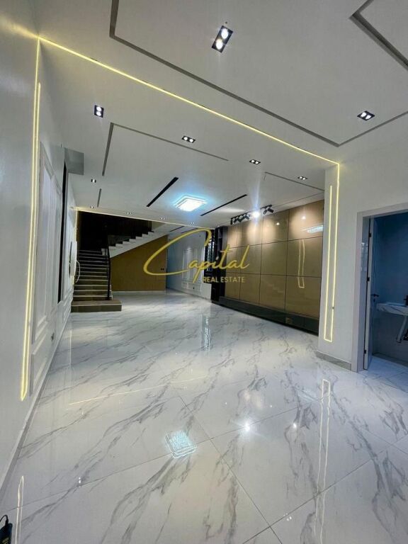 SHOP FOR RENT 137 M2 ASTIR 150,000 LEKE