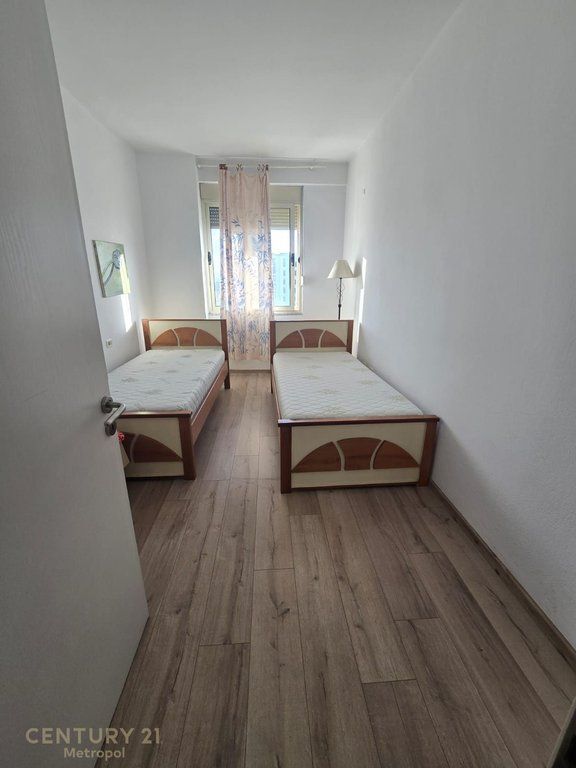 Apartament 2+1 në Don Bosko, pranë Shkollës Qazim Turdiu, Kompleksi Ndregjoni