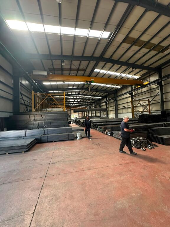 🏭 INDUSTRIAL WAREHOUSE FOR SALE – VORË