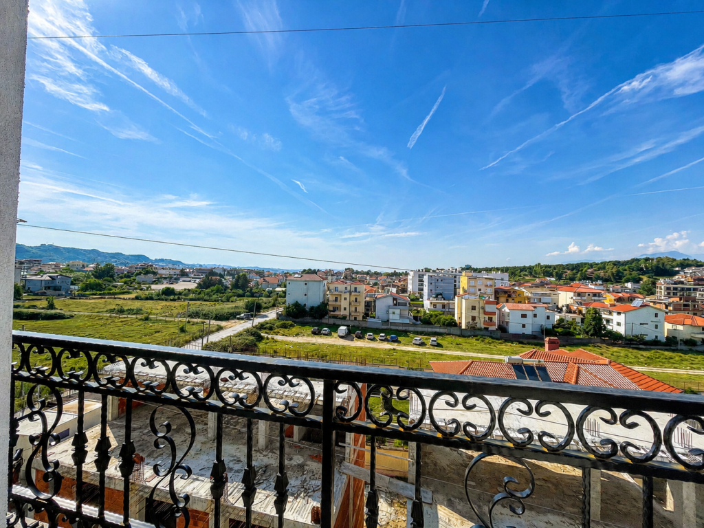 Shitet Garsoniere 51.33 m² te Porta Tirana e Re
