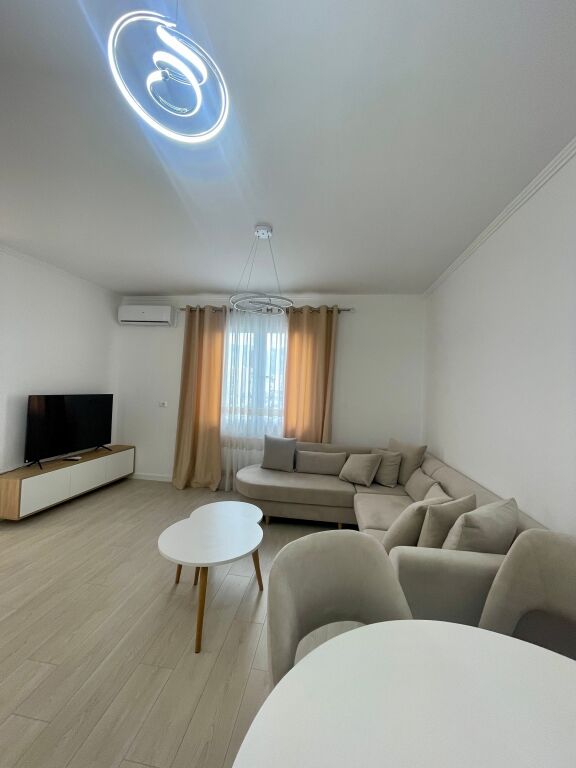 Apartament 1+1 Me Qera tek Petro Nini