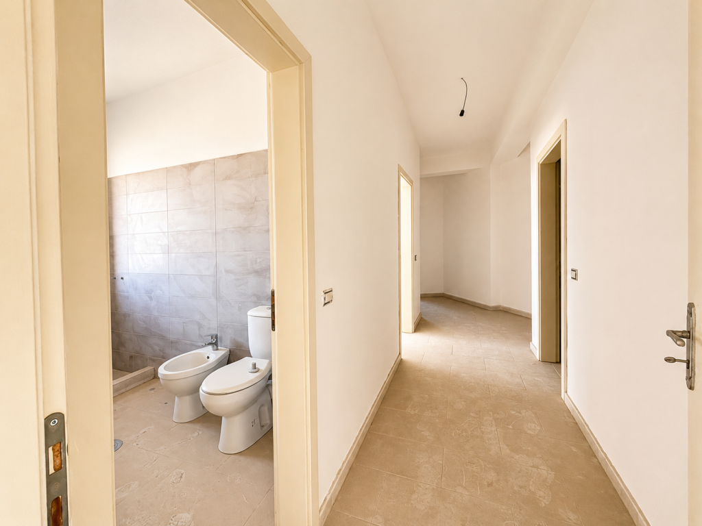 Shitet Apartament 2+1, 129.8 m² në Astir