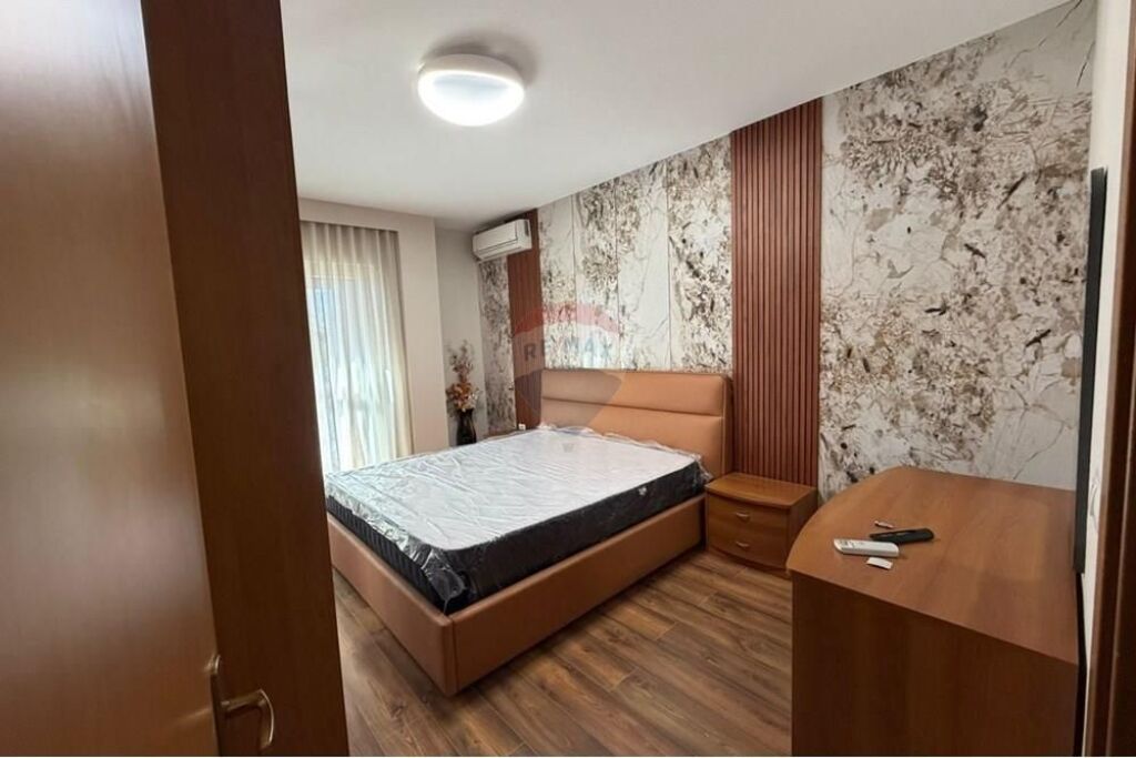 Shitet Apartament 2+1+2 per shitje tek Mine Peza