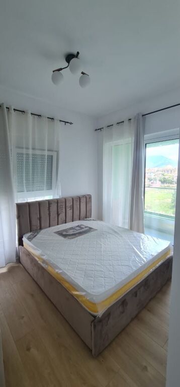 For rent 2+1 Ali Demi Residenca Kadiu 50,000 leke