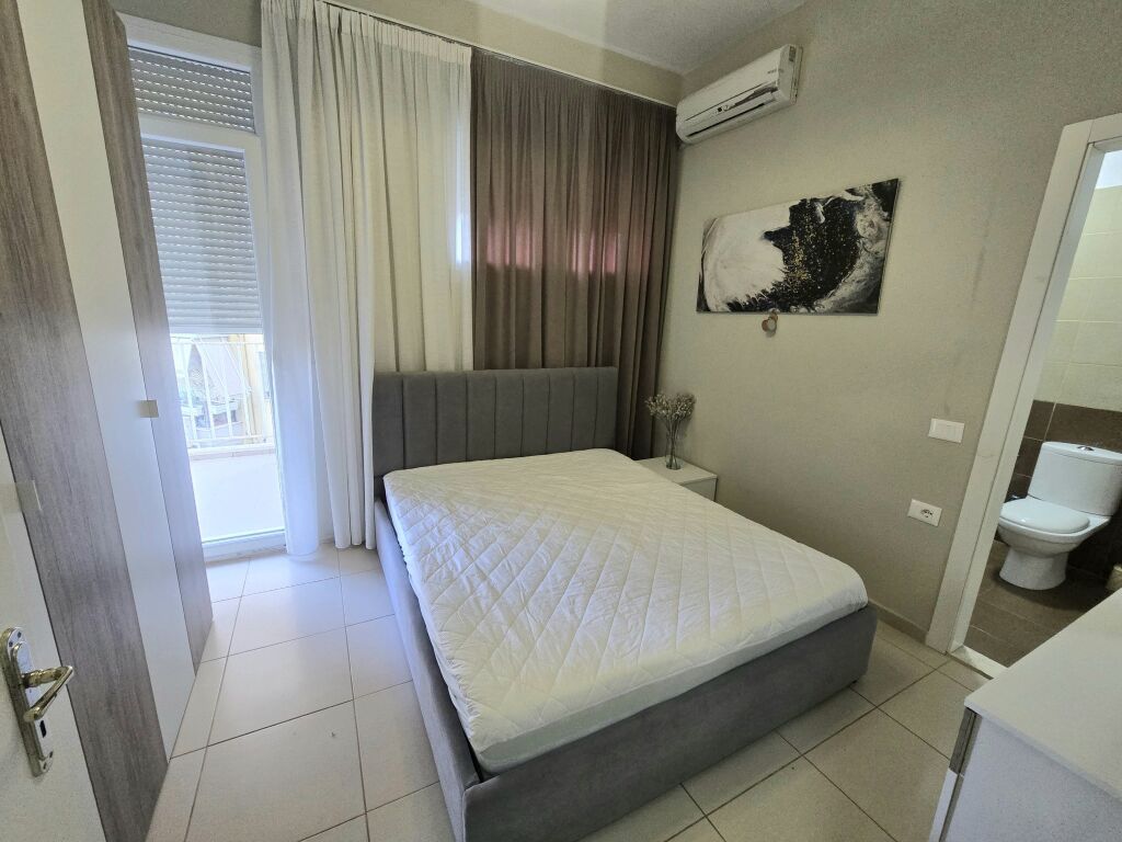 Apartament 2+1+2+2Blk Me Qira Me Pamje Nga Kopshti Zoologjik