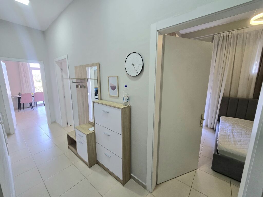 Apartament 2+1+2+2Blk Me Qira Me Pamje Nga Kopshti Zoologjik