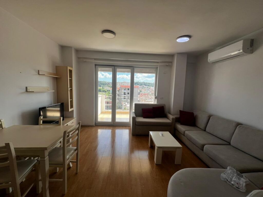 Apartament me qera 2+1 Qytet studenti