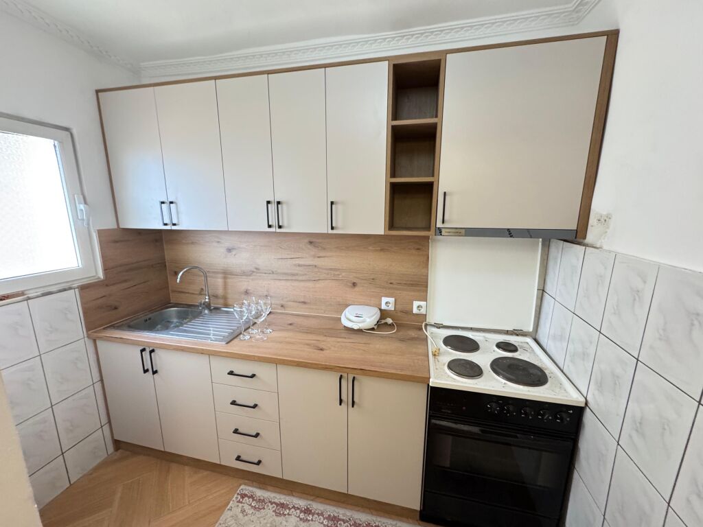 🏡 Rent, apartment 1+1  📍 Mine Peza, near Zogu i Zi