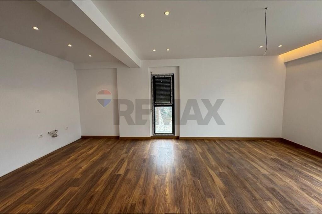 Apartament 2+1 per shitje Porcelan