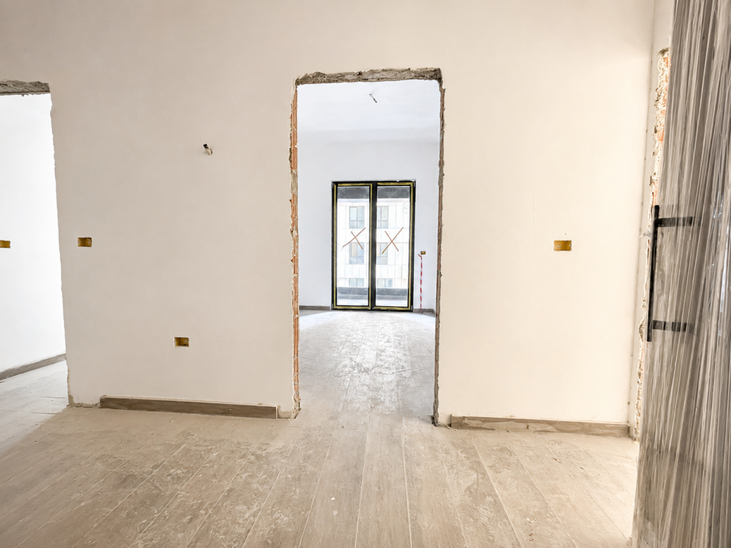 Shitet Apartament 2+1, 102.1 m² në Square 21, Tiranë