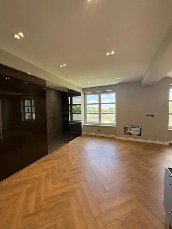 🏡 Vila me Pishine per qira – Rolling Hills Residence