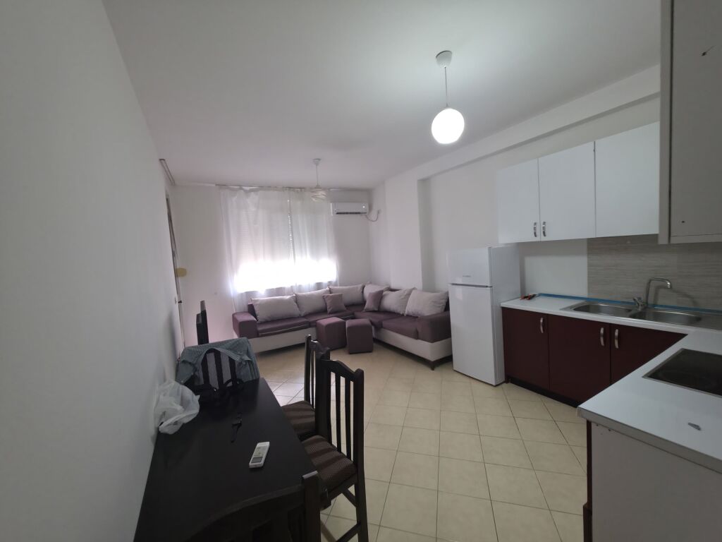 Affitto | Apartament 1 + 1 | Astir | 450 €/mese