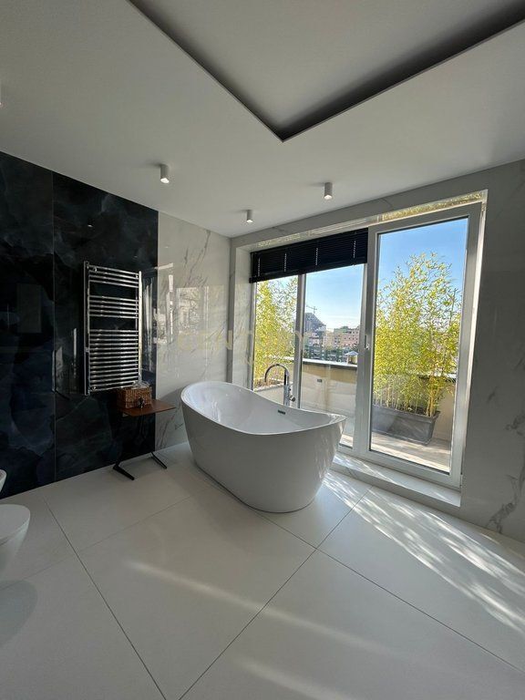 UNIQUE PENTHOUSE FOR SALE IN THE HEART OF THE FORMER BLOCK Exclusive Penthouse – A New Standard of Luxury Living!