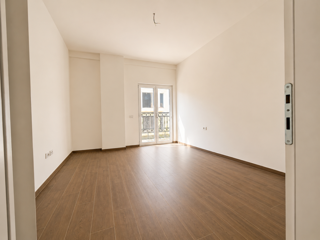 Shitet Apartament 3+1, 151.86 m² te Porta Tirana e Re
