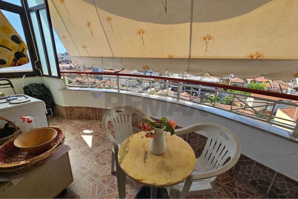 Apartament 2+1 per shitje Pazari Ri