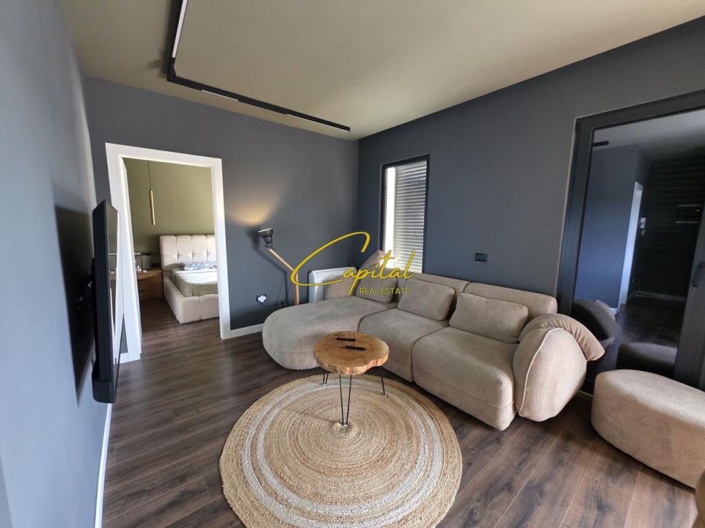 PENTHOUSE FOR SALE 121 M2 FORMER ELECTRIC MARKET 42,000,000 LEKE