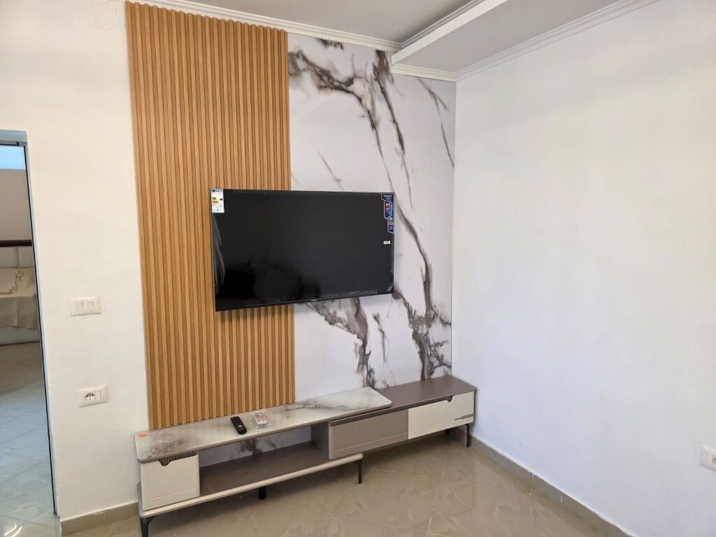 Private house for rent United School !
