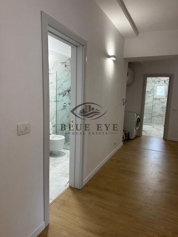 Apartament 2+1+2 për Shitje pranë Markatës