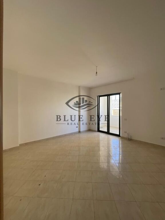 Apartament 2+1+2 për Shitje – Pranë Ish Fabrikës së Bukës, Durrës