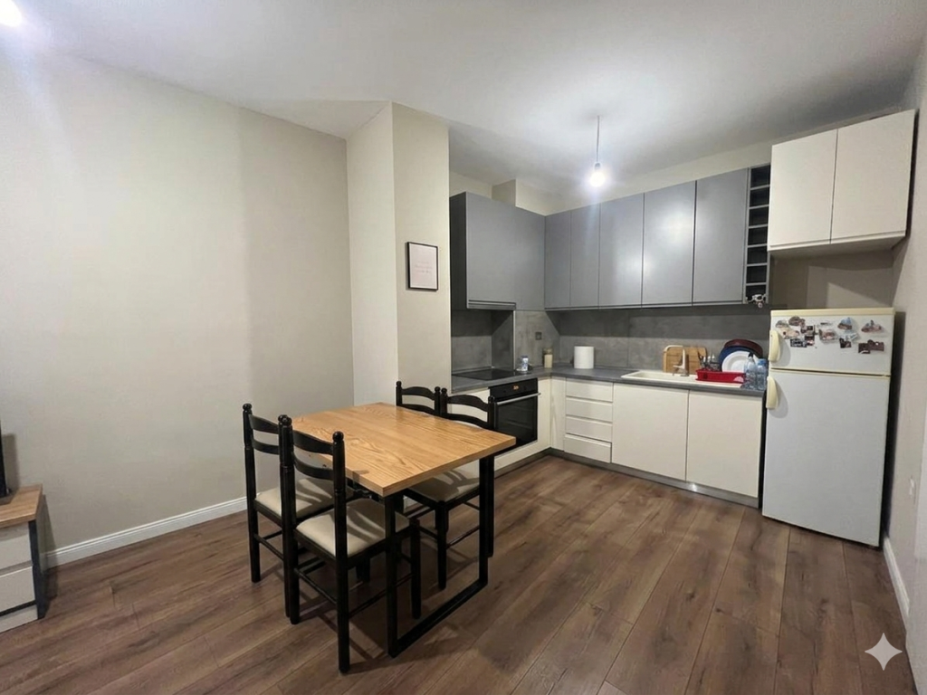 Shitet, Apartament 1+1, Pallatet Çabej, Misto Mame