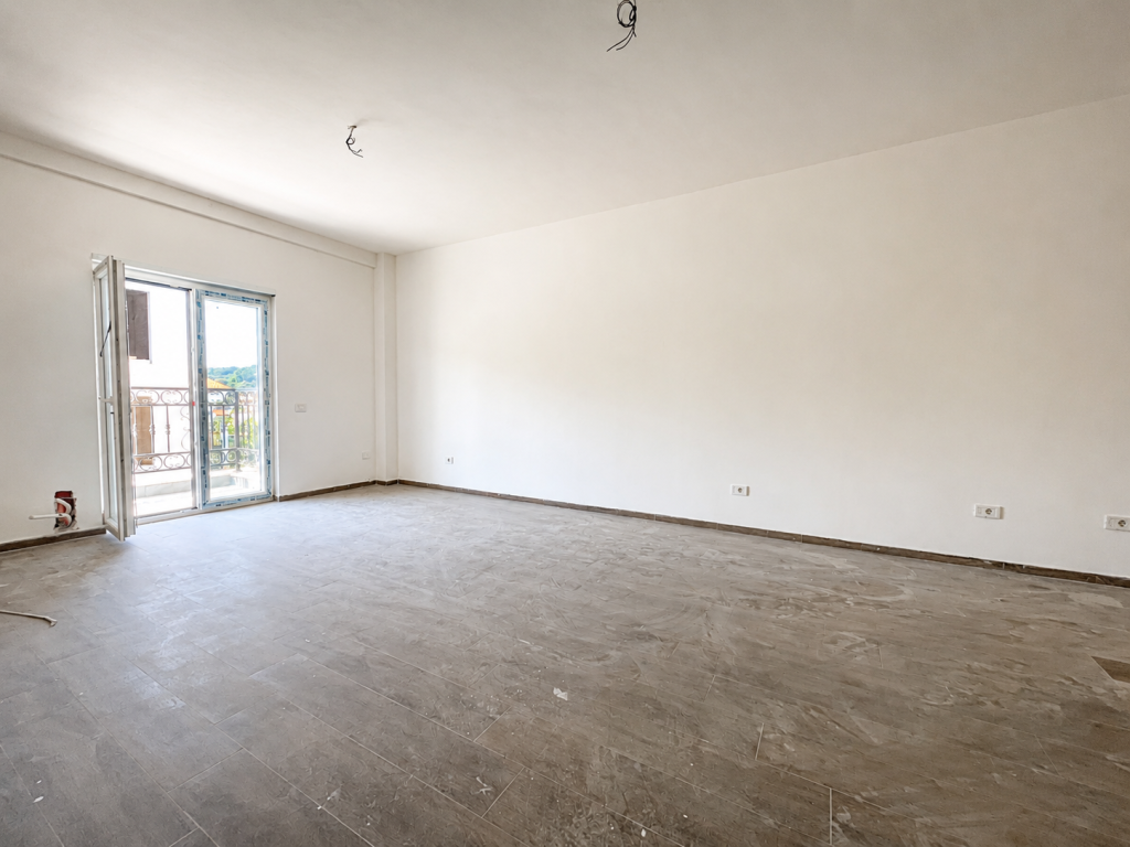 Shitet Apartament 3+1, 151.86 m² te Porta Tirana e Re