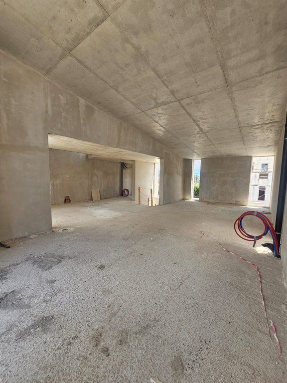 VILË MODERNE PËR SHITJE – MJULL -BATHORE, TIRANË!