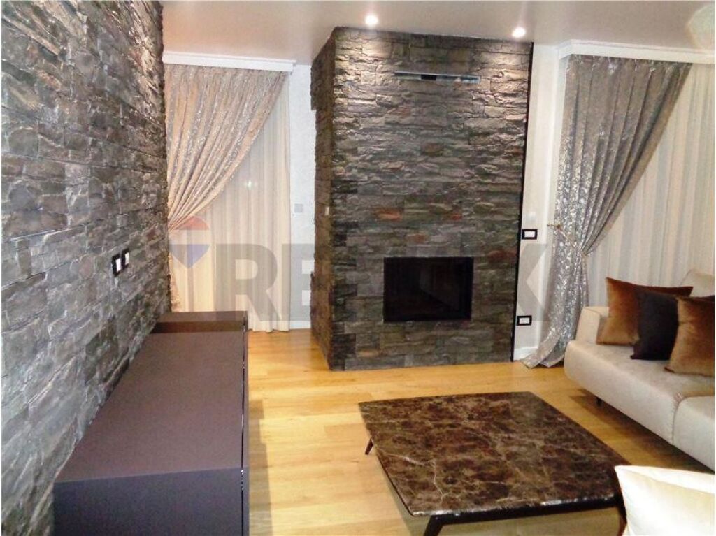 SHITET SUPER APARTAMENT 3+1 TEK KODRA E DIELLIT 2