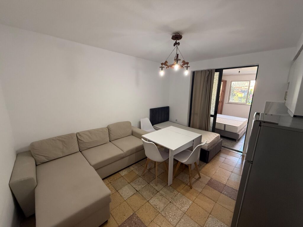 📣 AFFITTO Appartamento 1+1 📍 Vicino a Brryli 🛣️ Viale “Bajram Curri” ✨