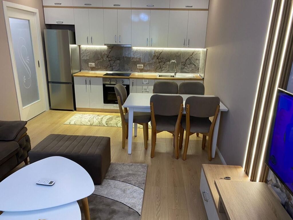 Appartamento 1+1 in affitto ad Astir