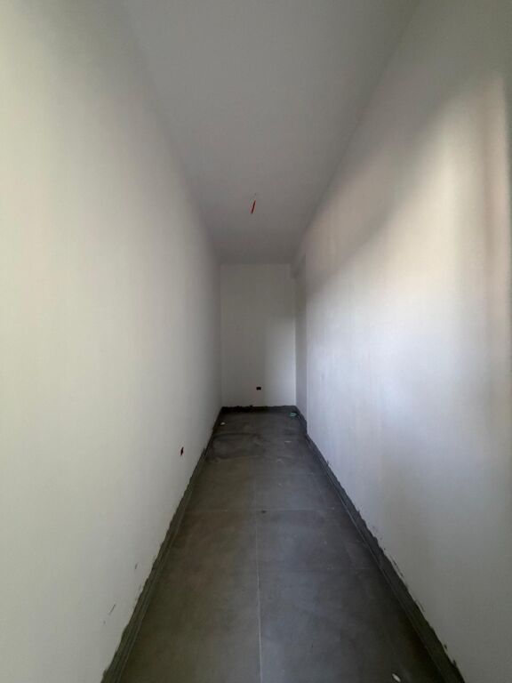 Shitet apartament 3+1+2 tualete &amp; depo Splendor Residence , porcelan