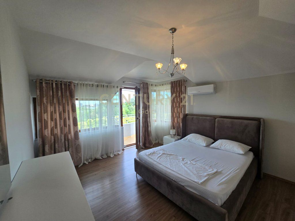 APPARTAMENTO IN AFFITTO AL LAGO DI TIRANA. 900 € /Mese