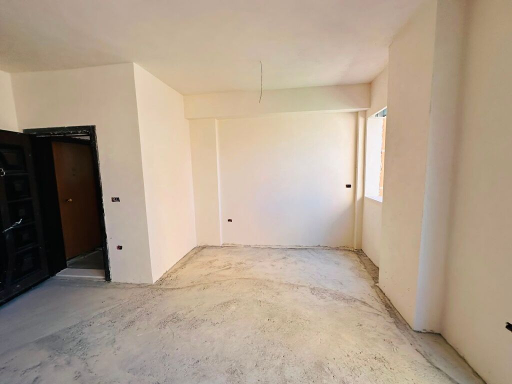 In vendita Ap 2+1📌Giardino Botanico, via Pinare- Prezzo 158.000 Euro trattabili