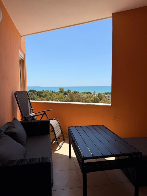 Apartament 2+1 për Shitje me Pamje Deti –  Plepa