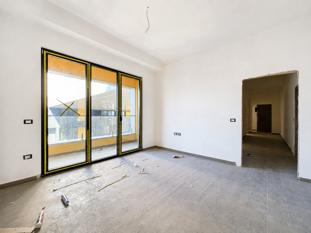 Shitet Apartament 3+1, 140 m² tek Square 21, Tiranë