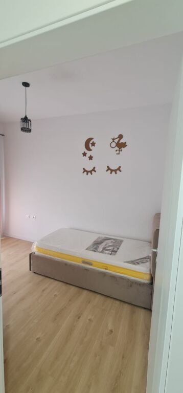 For rent 2+1 Ali Demi Residenca Kadiu 50,000 leke